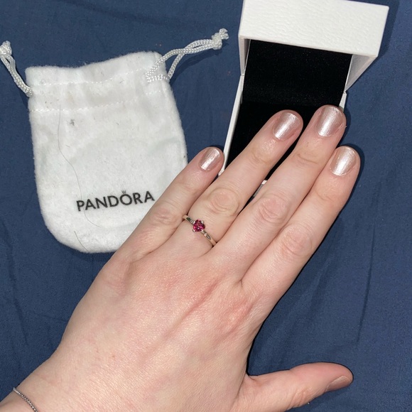 Pandora Sparkling Red Heart Ring 